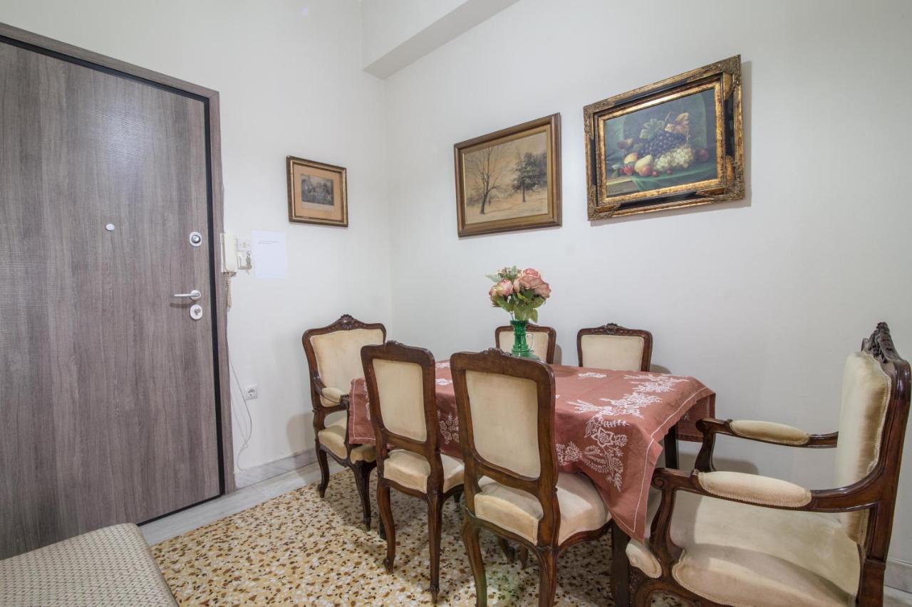 Koukaki Traditional Apartment Athens Luaran gambar